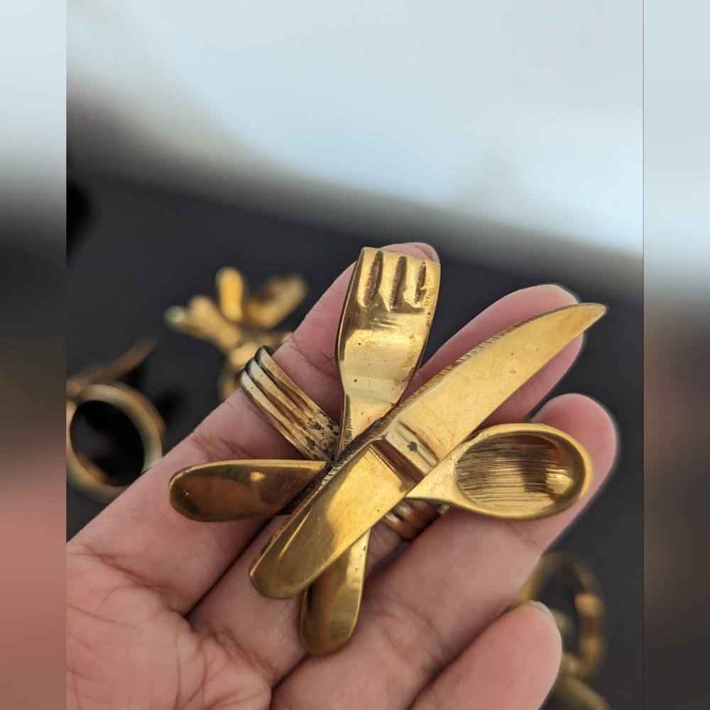 Napkin‎ Rings in Brass